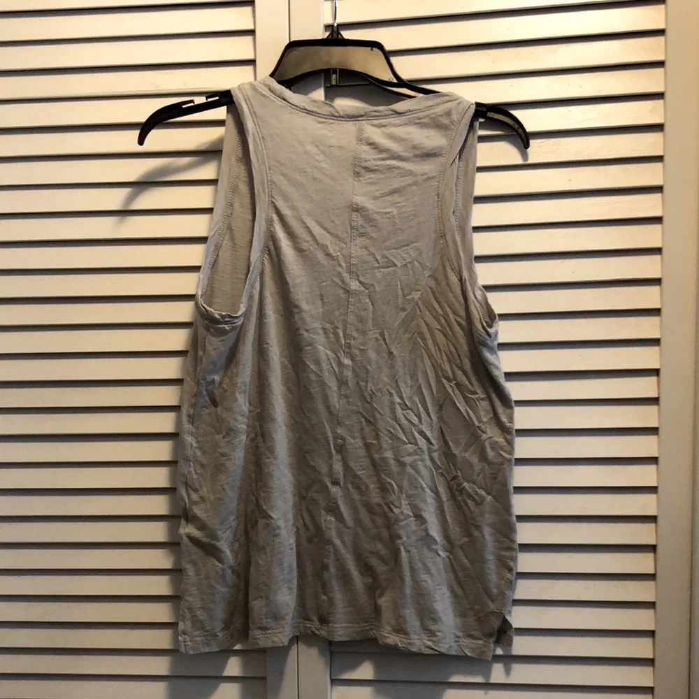 Tank Top - Picture 3 of 4